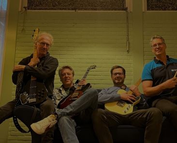 Banner Tweestromeland openluchtconcert