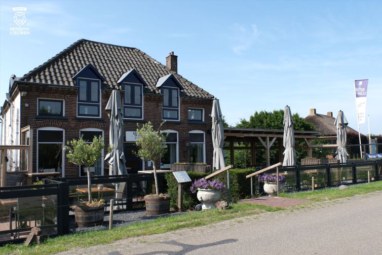 DeBolle1